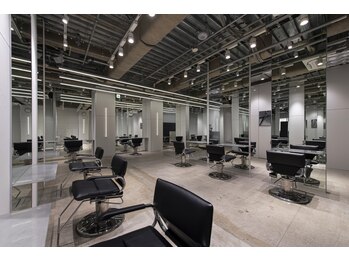 LIPPS hair 銀座 【リップスヘア－】