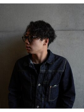 マール 矢場町(MARL) ツイストスパイラルパーマ×センターパート