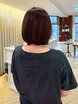 ユーシャンボール(U-CHAMBORD) 艶やか美シルエットボブ【寝屋川/髪質改善/白髪ぼかし】