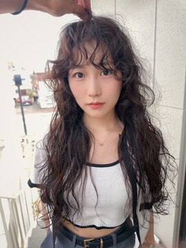 イラトス(ILLATOS) ロングパーマ