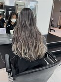 バレイヤージュ、グレーベージュ
