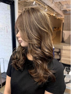 ライツ オオサカ(Litze osaka) 外国人風ハイライト【中阪】