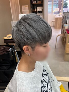 アッシュグレー/刈り上げマッシュ/ベリーショート　船橋　船橋駅