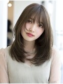 ハッシュカットバタフライカットダークブラウンカーテンバング