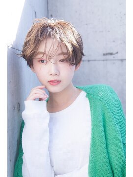 エース (ACE) ACE LAミルクティアッシュ×ハンサムショート