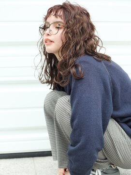 ロイジー(roijir) roijirイルミナインナーカラーxスパイラルxセンシュアルショート