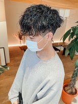 サーリー(SURLY)&nbsp;ツイストスパイラルパーマ前下がり大人パーマくるくるパーマ