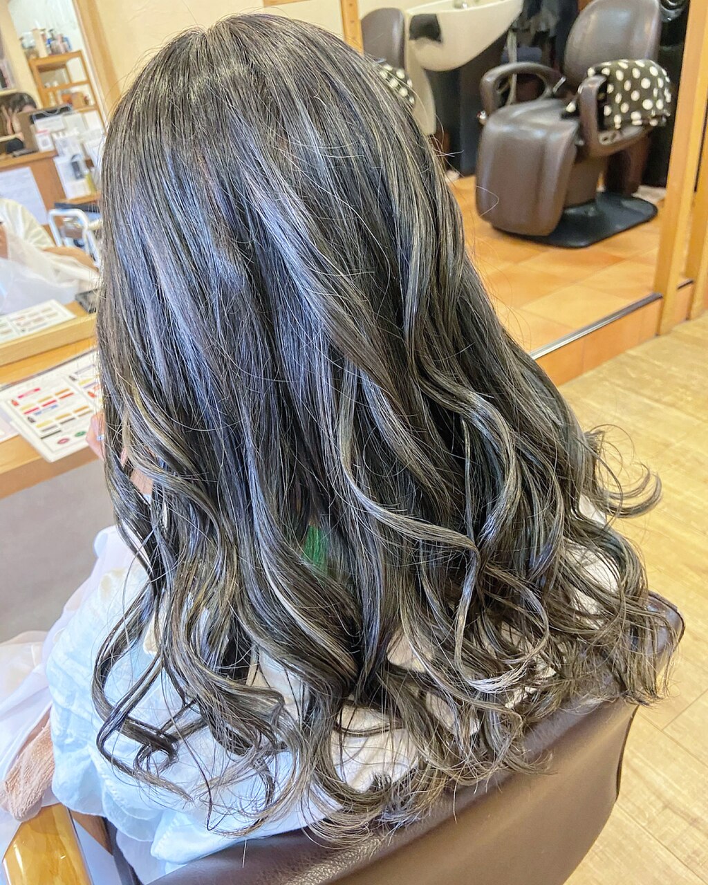 グレーシルバーハイライトミックス：L169570138｜ヘアーコレット