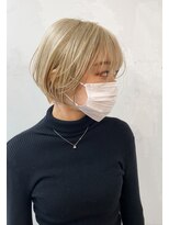 ロウ 町田(ROW)&nbsp;ホワイトベージュ×丸みショート