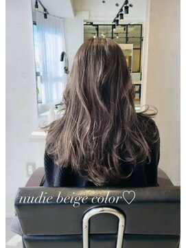 アン たまプラーザ(un) ヌーディーベージュ【髪質改善オージュア認定サロン】