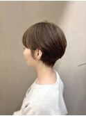 耳かけショートボブ