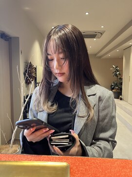 トゥモローズ 西金沢(TOMORROWS) アッシュベージュ×レイヤー
