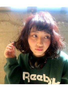 キーン 立川店(keen) 【外国人風】ガーネットレッド ボブ