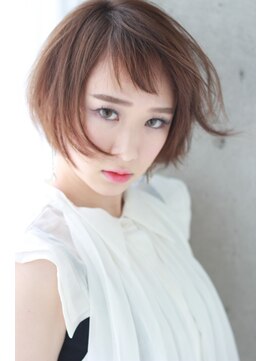 ドアベルヘアリビング(Door Bell hair Living) ムービンショート