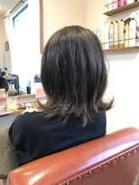 モカ ヘアーデザイン(moca HAIR DESIGN)&nbsp;毛先を少し明るくしたグラデーションカラーの外ハネボブ