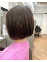 ジエクト アイロ(The Ect ilo)&nbsp;ぱつっとボブ☆ベージュカラー　大人ボブ