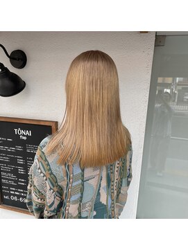 トーナイフラップ 関目店(TONAI flap) ベージュカラー