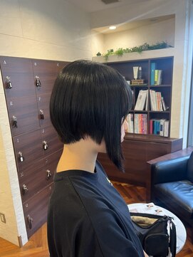 ファーレンピュアスウィート(fahren-pure-suite) アシンメトリー/アシンメトリーカット/推しカット