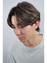 プレミアムバーバー 表参道店(PREMIUM BARBER produce by HIRO GINZA) ハイライトセンターパートスタイル