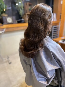 コモレビ(komorebi) 【嶋崎翔】セットが楽ちん！コテ巻き風パーマ