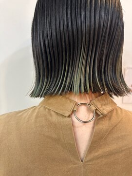 スイ(.SUI) オリーブ ハイライト ボブ