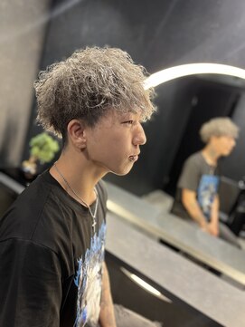 ドゥーエン 上本町店(DoEN) 【DoENヘアカタ】グレーベージュ