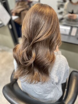 スティル カラン(STILL calin) 【岩城】ハイトーン◎シフォンベージュ