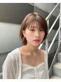 小顔見せワンカールボブ♪透明感ベージュカラー