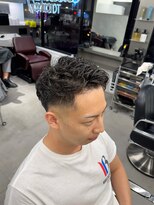 グルーマーズトウキョウ(GROOMER/S TOKYO)&nbsp;神保町無造作パーマブルーブラック韓国マッシュツーブロック☆