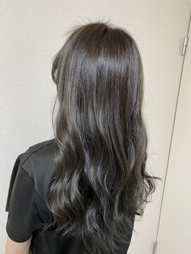 アイラス(I'LAS) 【ERI】グレージュ/シークレットハイライト/艶カラー