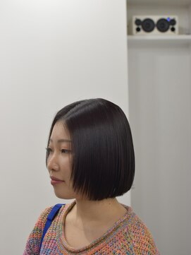 シロ(Shiro) straight　perm