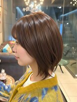 ノア(no_a)&nbsp;美シルエットくびれショートボブ×モカブラウン