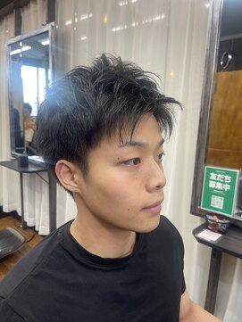 アクシス 津田沼(AXIS) 無造作フェザーマッシュ×刈り上げアップバングショート