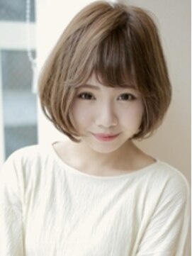 アグ ヘアー アロエ 亀岡店(Agu hair aloe) アッシュが映えるセンシュアルショート