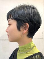 抜け感とこなれ感が絶妙マッシュショート！