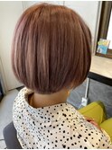 ピンクベージュのミニボブヘア[久米川/髪質改善/白髪染め]