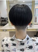 ツーブロックボブ、刈り上げ女子、メンズライクショート