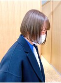 Say.ショートボブホワイトグレージュ地毛風ストレートミニボブ