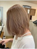 ミルクティーベージュ