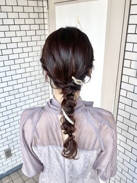 フェリーチェ(Felice) 編みおろし  金箔ヘア 参列ヘア お呼ばれヘア ライブヘア