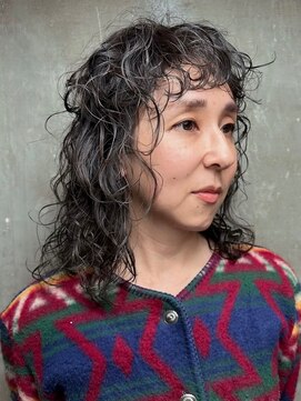 セイス(Seis) スパイラルパーマ