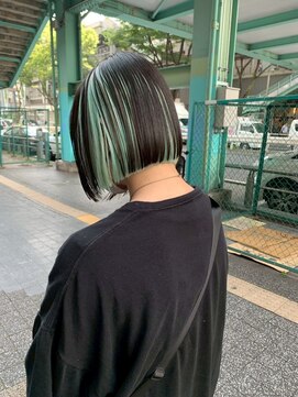 ペレ 原宿(PELE) ダブルカラー/ケアブリーチ/羽エクステ/原宿