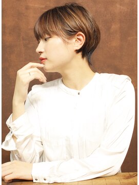 シアンデルカ(CYANDELUCCA) 大人可愛い美人ショート