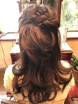 サクライ美容室 アレンジヘアー