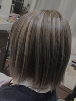 ヘア デザイン 虹いろのはさみ&nbsp;エアタッチでモノトーンカラー