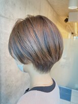 アメリア(ameria)&nbsp;後頭部ふんわり大人ハンサムショート☆表参道×長岡