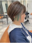 ショートヘア インナーカラー