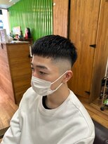 ヘアスタジオ ロメオ(hair studio Romeo) クロップ風ベリショフェードカット