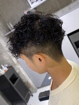 フランクスバーバーザスタンド(Frank’s barber the stand)&nbsp;スペインカールツーブロックショートE