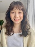重軽質感が可愛い愛されロング・・・HINATA
